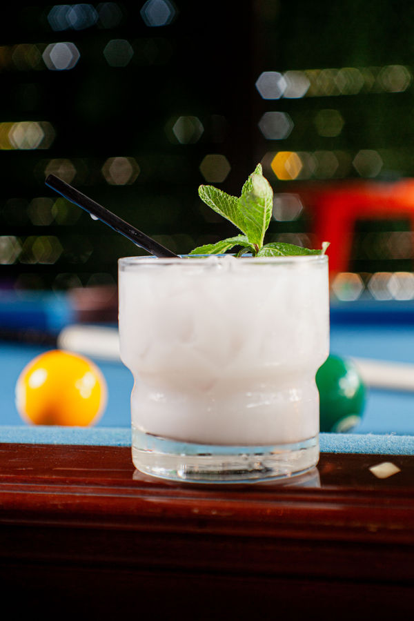 Frozen coconut pour